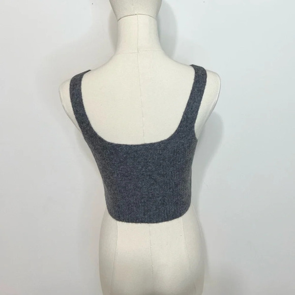Everlane Grey The Cozy Stretch Crop Tank - Picture 3 of 5